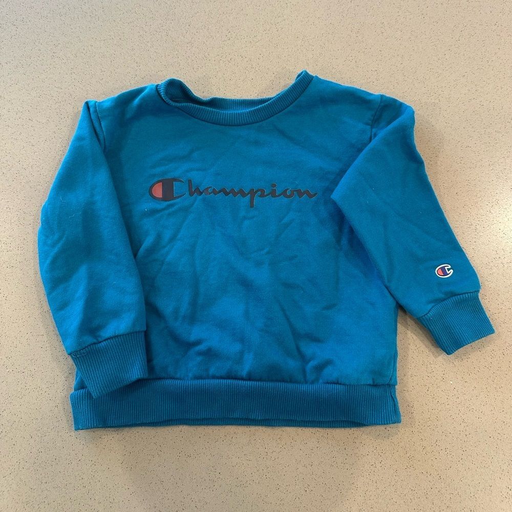 Champion Crewneck Sweatshirt in Blue Size 18 Months